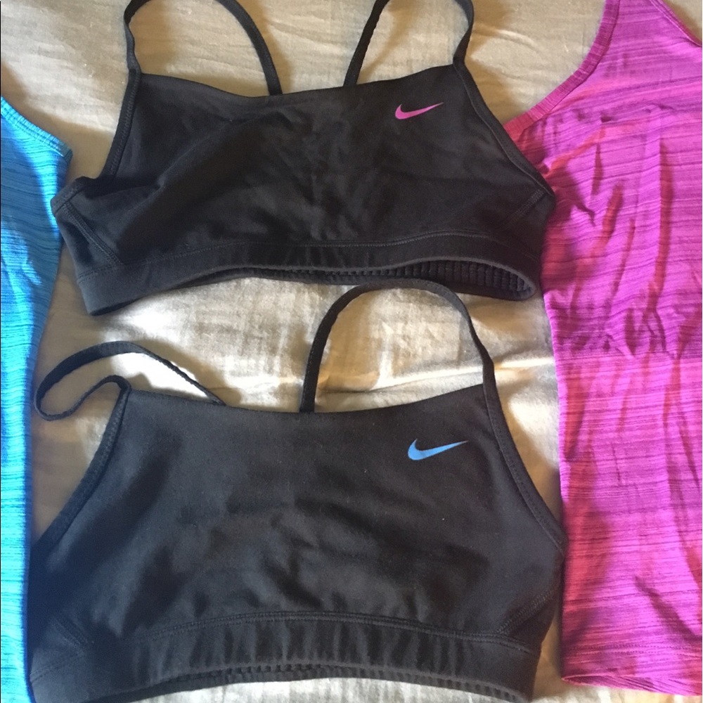 Women's size M workout bundle