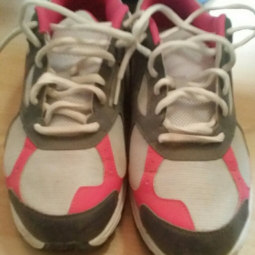Nike shoes