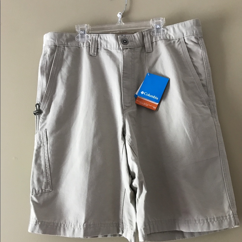 Men's Columbia Shorts New With Tags