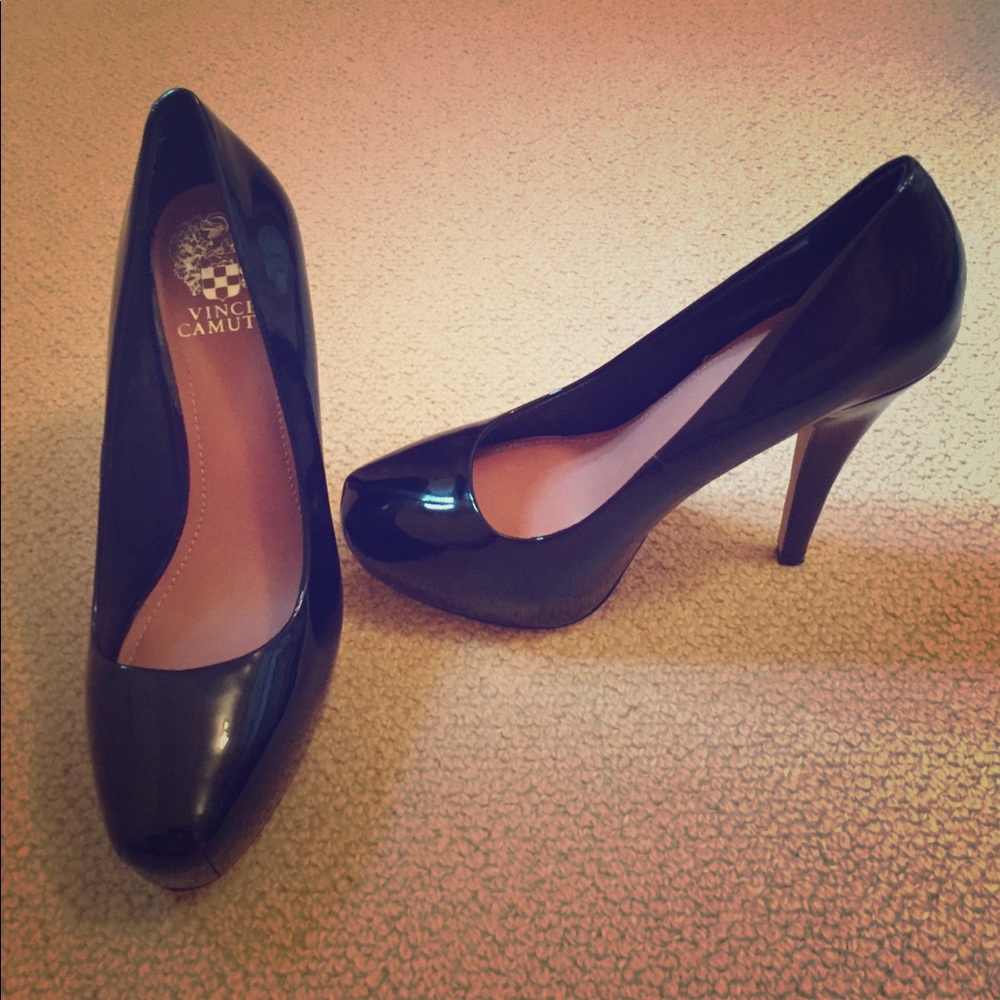 Vince Camuto patten leather heels