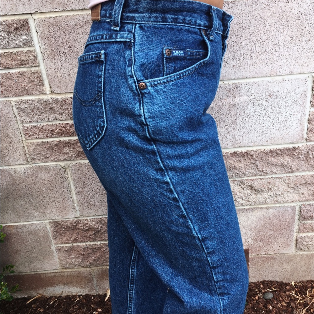 HIGH WAISTED LEE JEANS👖