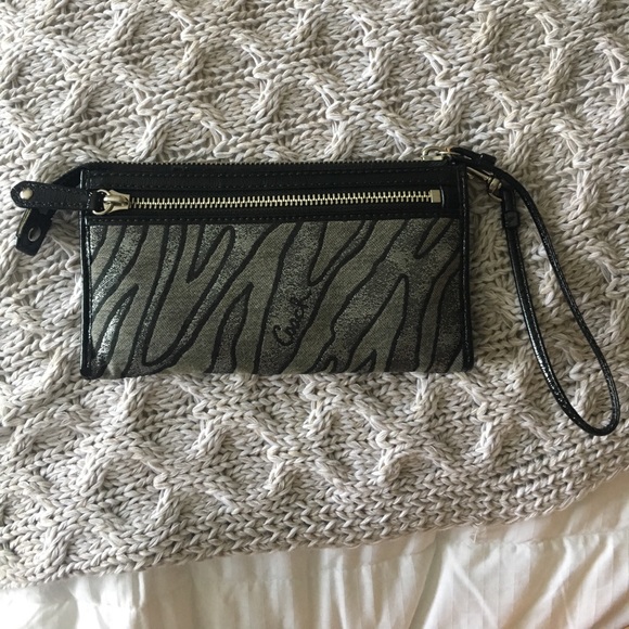 Coach wristlet - Picture 2 of 3