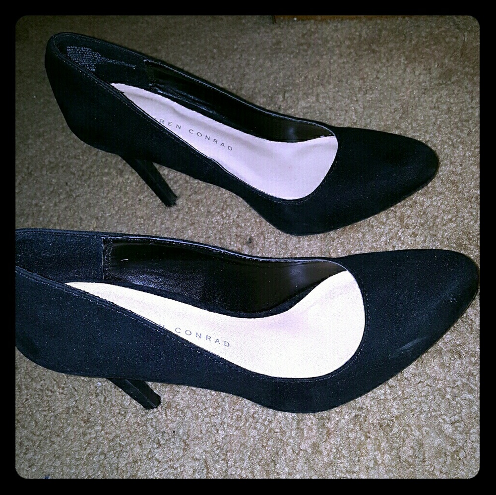 Black heels