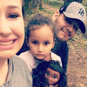 Meet your Posher, Katelynn