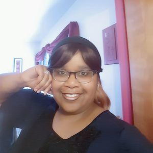 Meet your Posher, Janelle-jocelyn