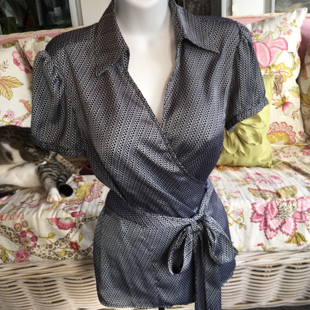 Ann Taylor LOFT Blouse Black & White