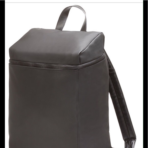 KENNETH COLE BACKPACK main image 5