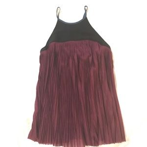 Cooperative Pleated Tank