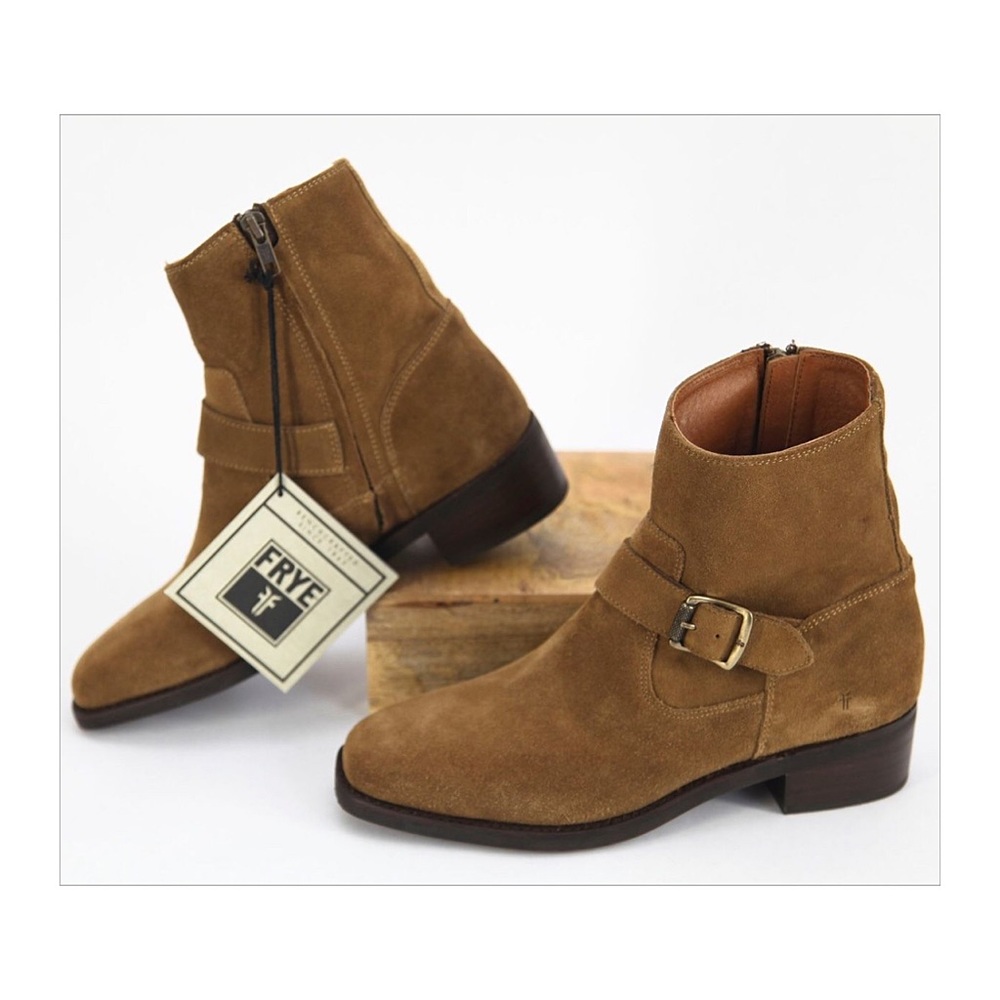 ✨Frye Cashew Engineer Boots✨ - Picture 3 of 8
