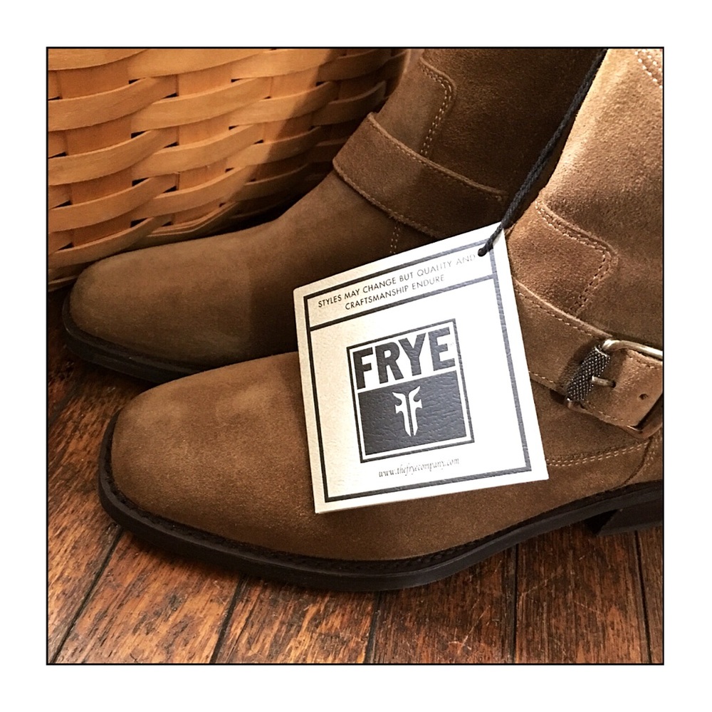 ✨Frye Cashew Engineer Boots✨ - Picture 2 of 8