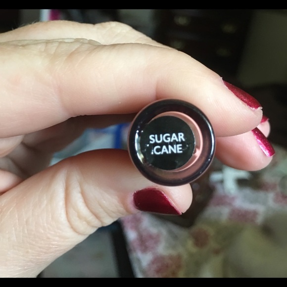 Laura Geller lipstick - Picture 2 of 2