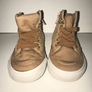 Old navy toddler shoe