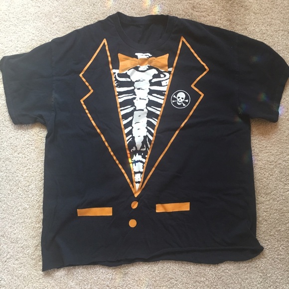 Shirt, Shredded Skeleton Tuxedo Halloween - Picture 1 of 4