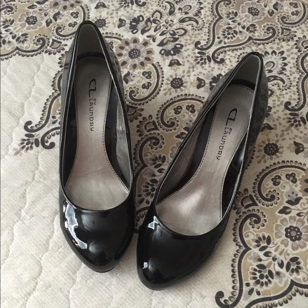 Chinese Laundry Patent Leather Wedges