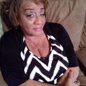 Meet your Posher, Beverly