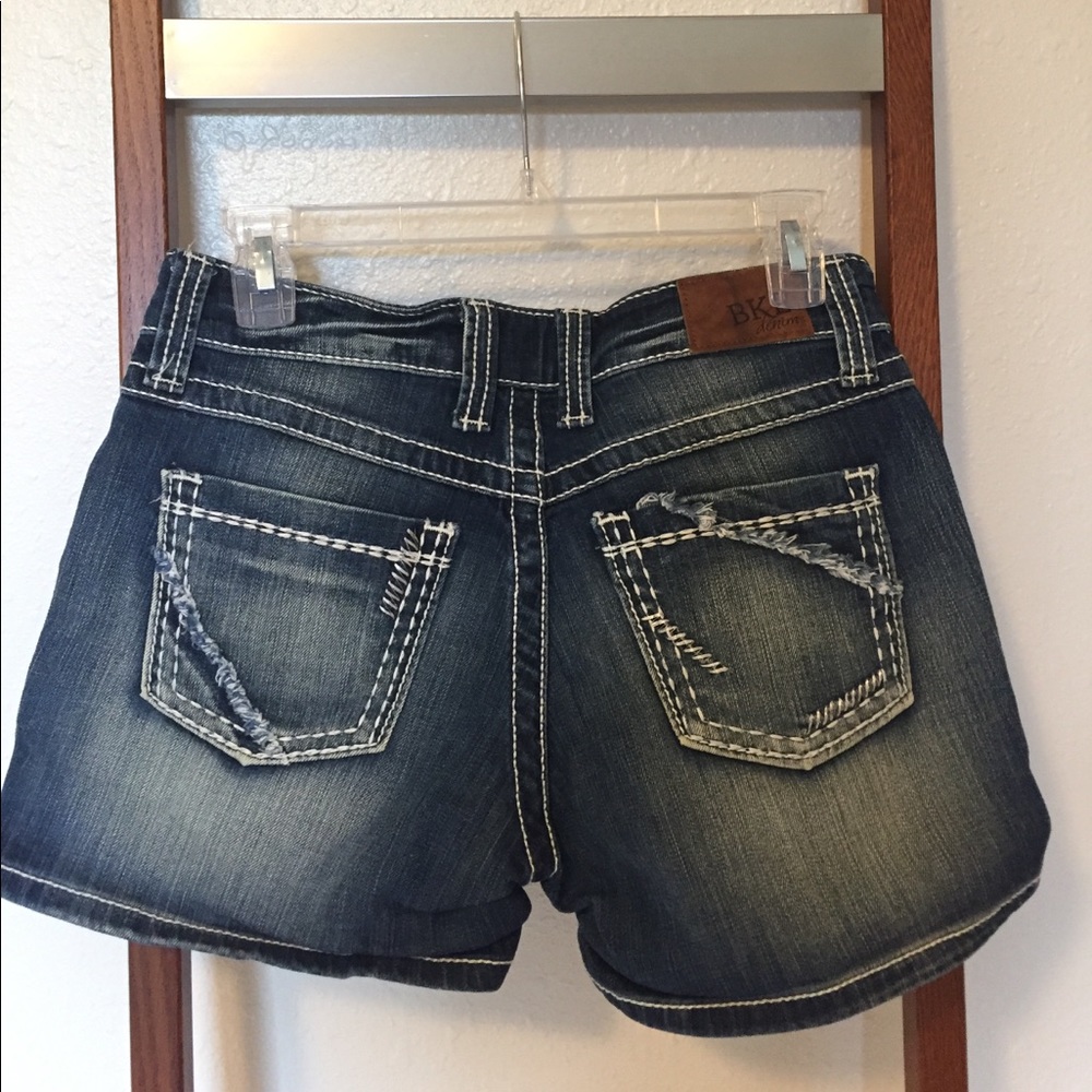 Like New BKE Culture Stretch Shorts