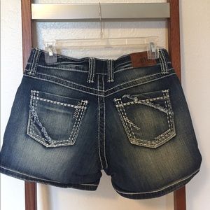 Like New BKE Culture Stretch Shorts