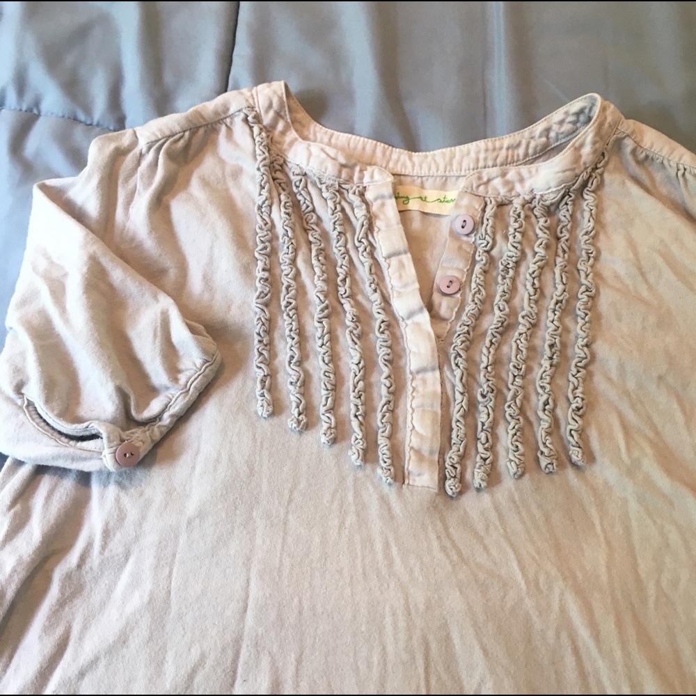 Urban Outfitters Staring at Stars gray blouse