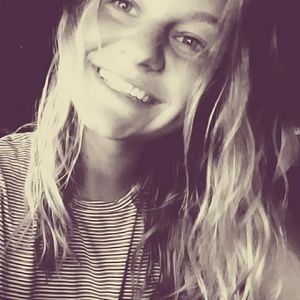 Meet your Posher, Mallory