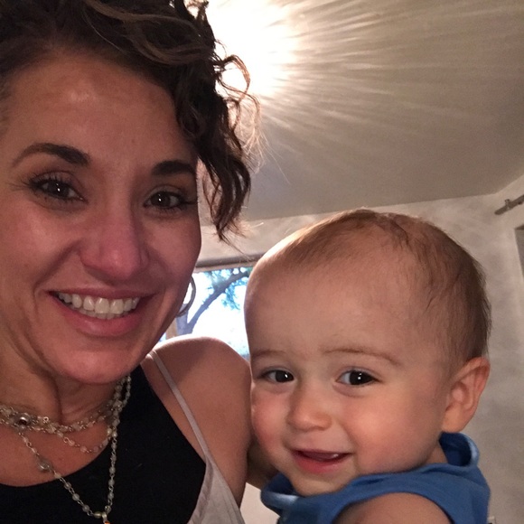 Meet your Posher, Tonja - Picture 1 of 1