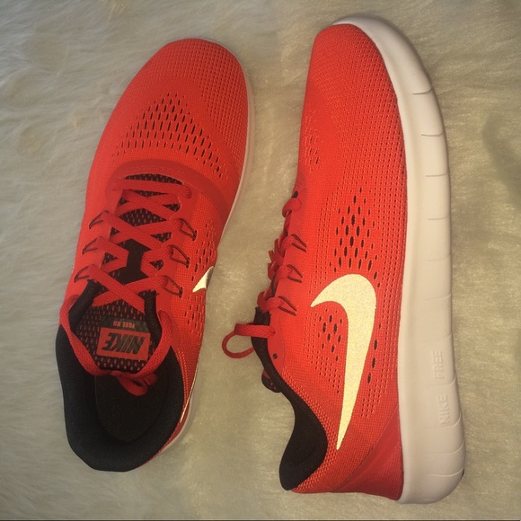 Nike free run red black white Women - Picture 8 of 8