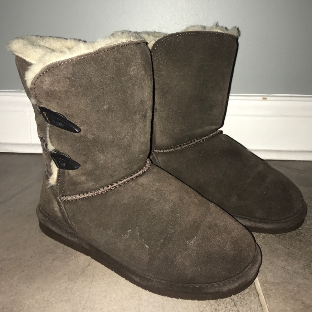 BEARPAW Boots - Women's Abigail