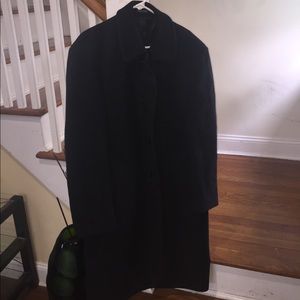 Professional pea coat perfect for men!
