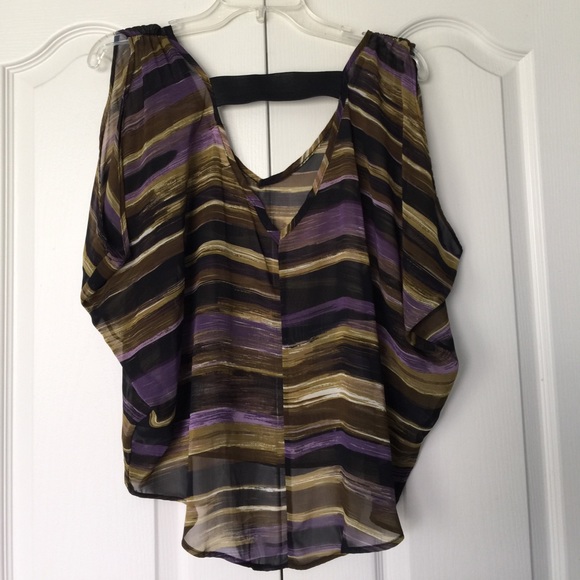 Donated - Cute top - brown and purple - Picture 3 of 5