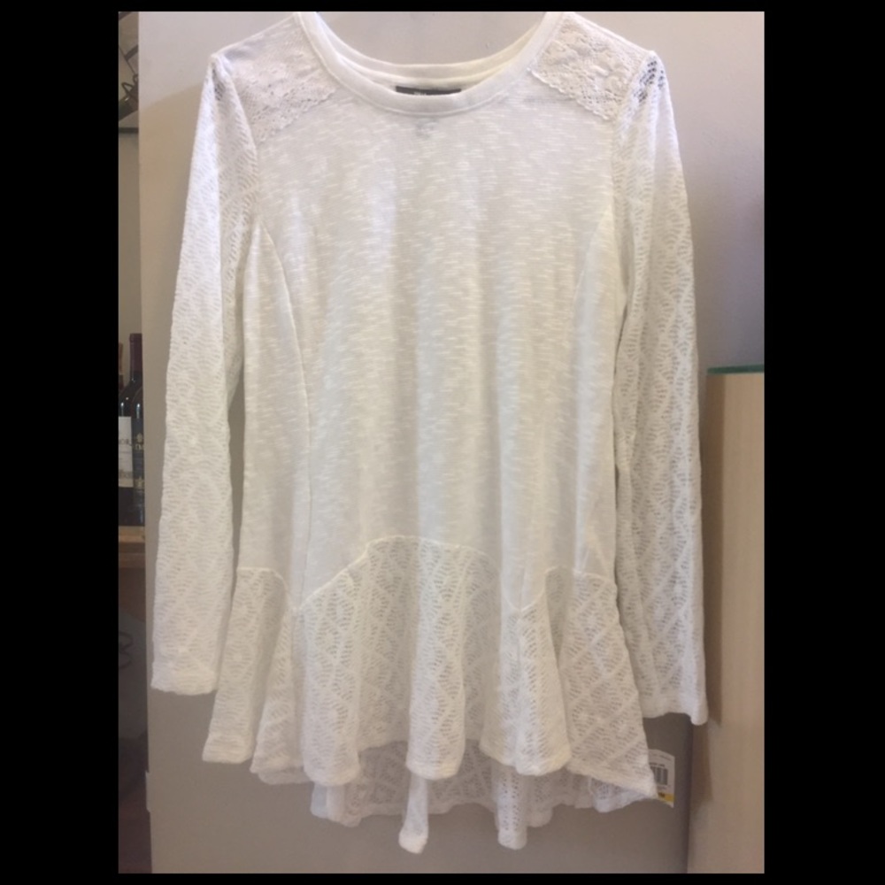 Style&Co white peplum shirt