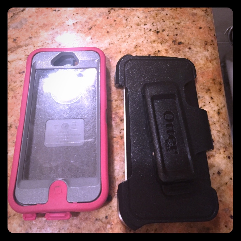 iPhone 5 otterbox credit  card holder on back