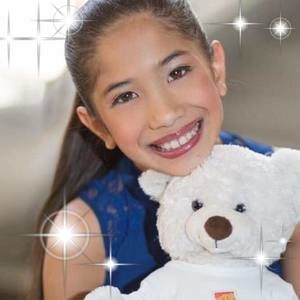 Meet your Posher, Deedee