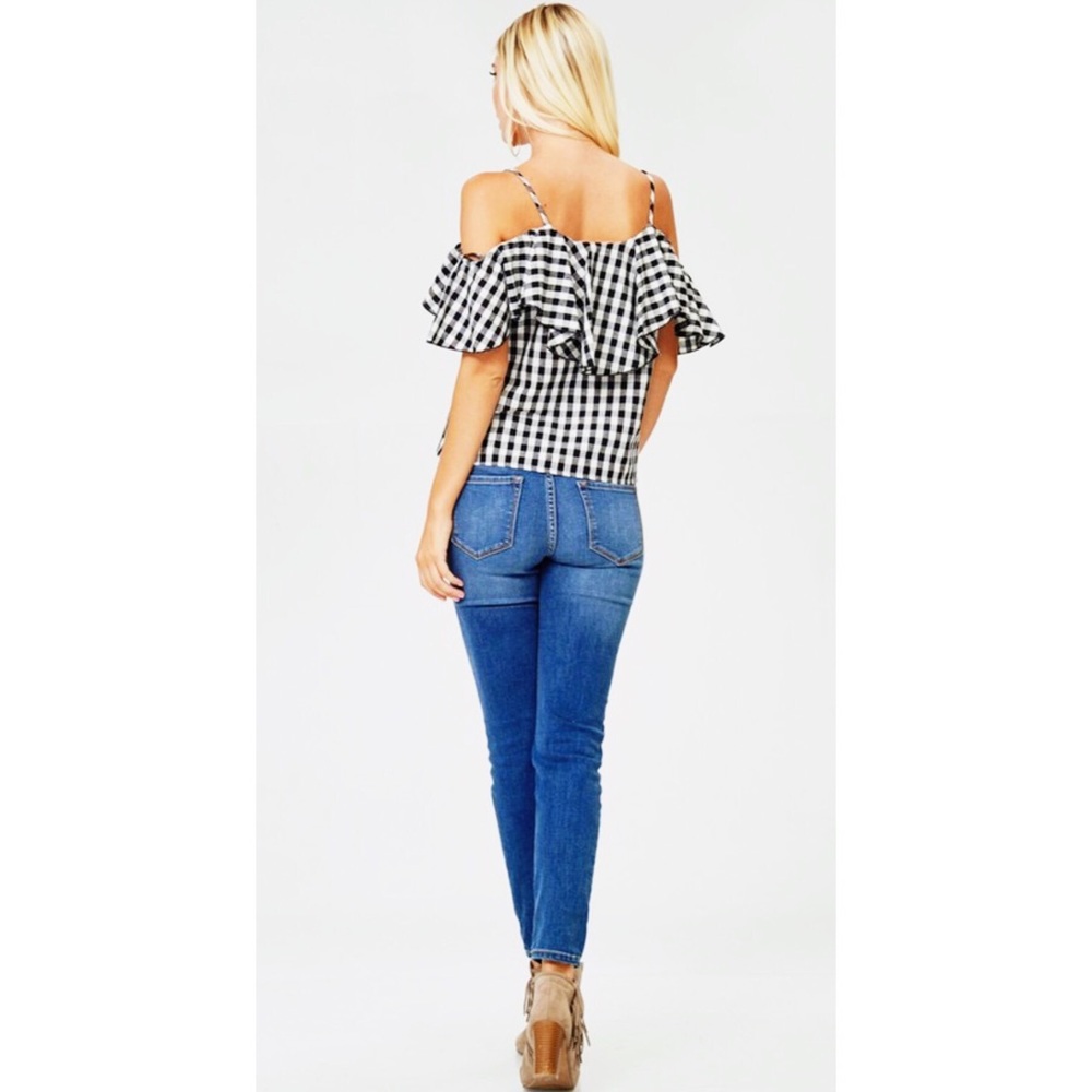 Cold Shoulder Top - Picture 4 of 4