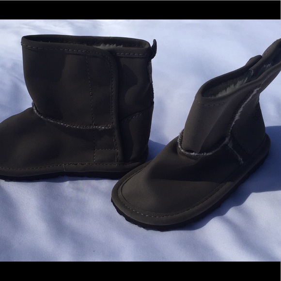 💋sold💋Gap baby brown booties - Picture 2 of 6