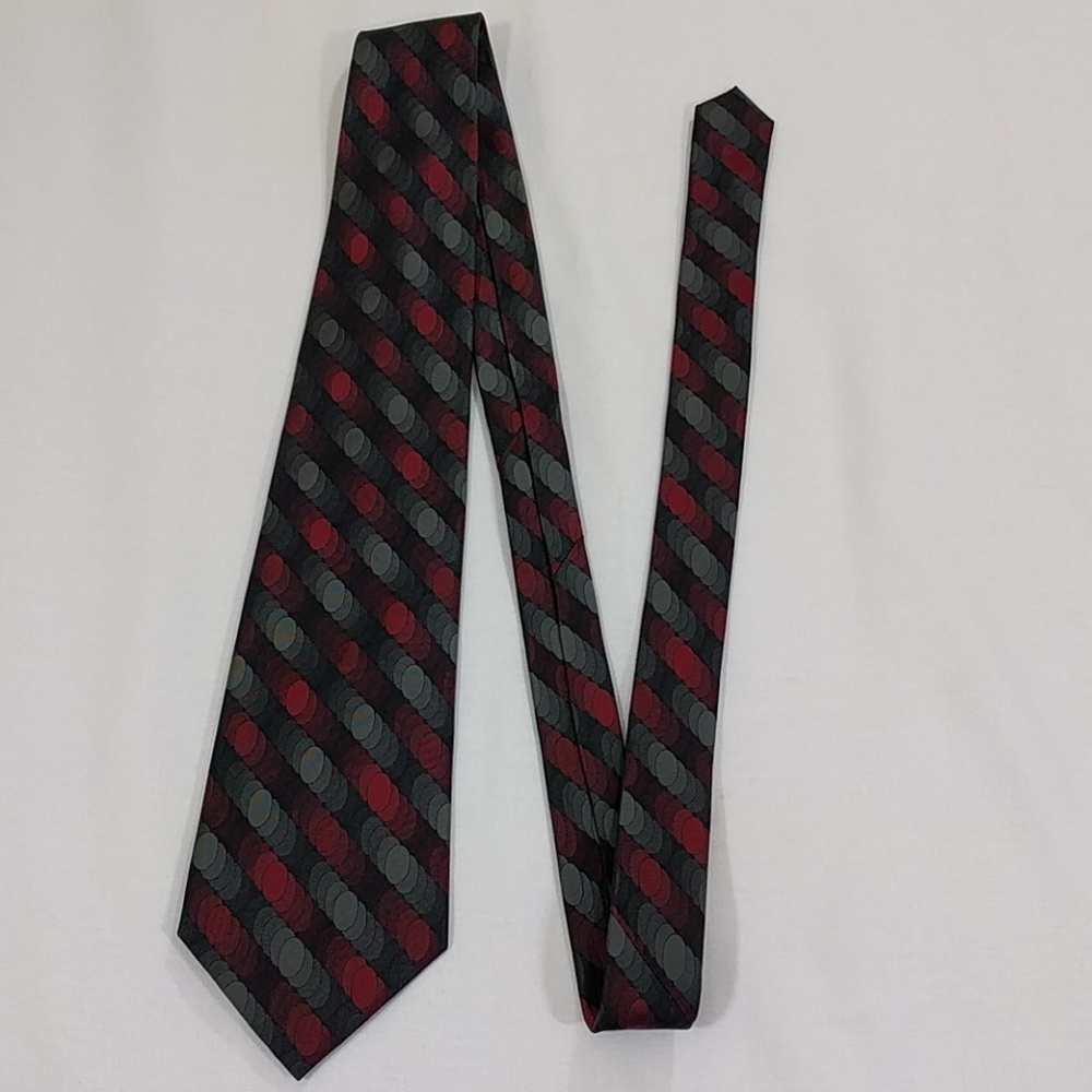 Men's tie black and red