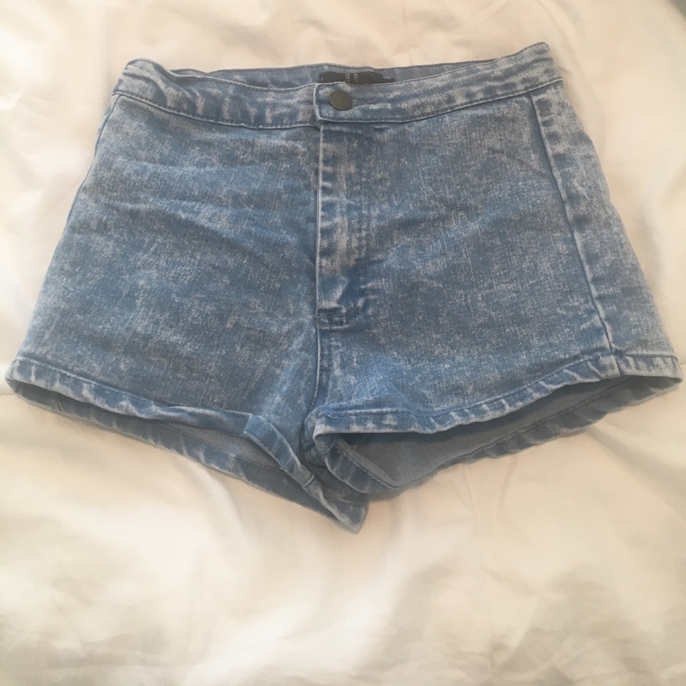 Forever 21 high waisted shorts