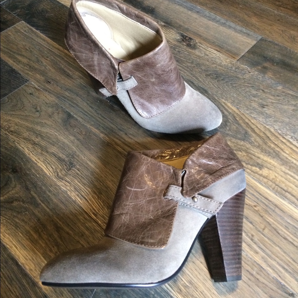 Levity Ankle Boots