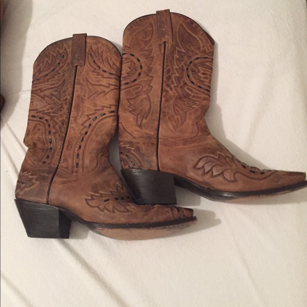 DAN POST BOOTS 👢👢🙊