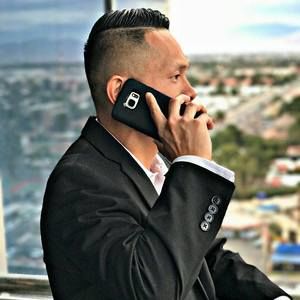 Meet your Posher, Bobby