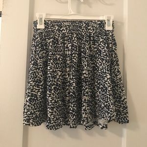 H & M navy and white skirt