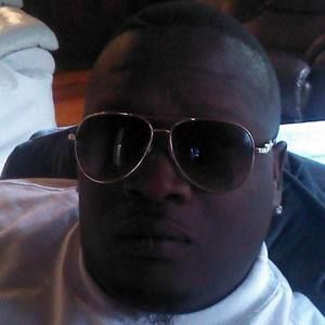 Meet your Posher, Derrick