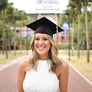 Meet your Posher, Cait