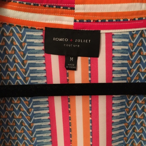 Colorful Printed Kimono - Picture 2 of 6