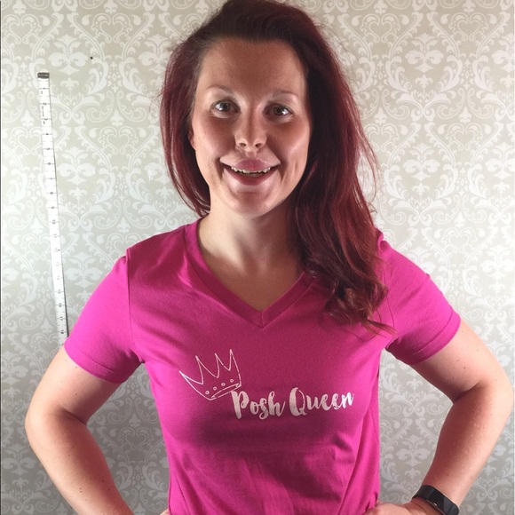Posh Queen Tee - Picture 3 of 4