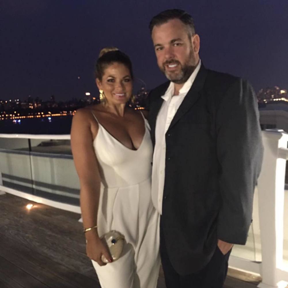 Meet your Posher, Cara