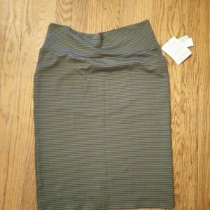 NWT Lularoe Cassie Skirt Large