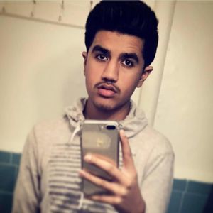 Meet your Posher, Khurram