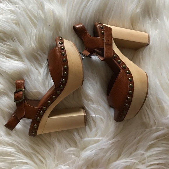 Jeffrey Campbell Shoes - Jeffrey Campbell wooden heels (like new) Jeffrey Campbell Shoes - Jeffrey Campbell wooden heels (like new)
