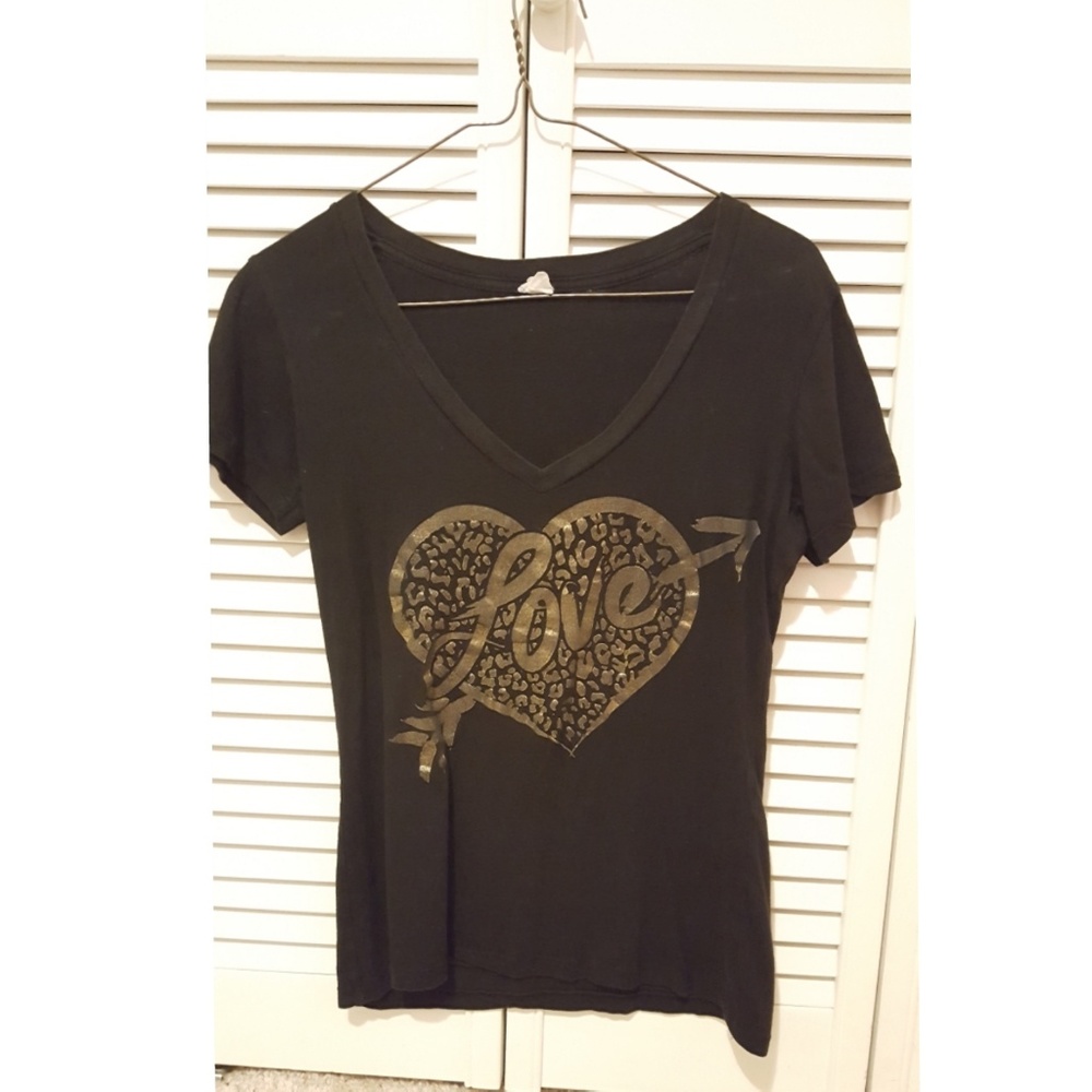 Black V-neck Tee