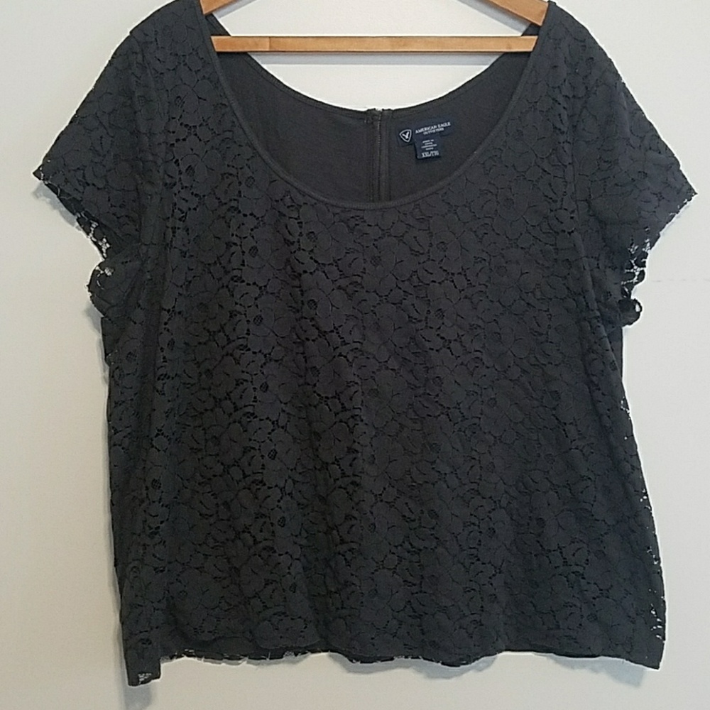 Gray lace tee