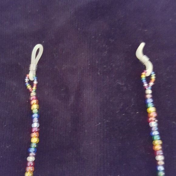 Beaded Glass Chain.🧡 - Picture 2 of 5